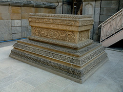 Tomb at the Amirjan Mosque