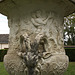 vase dans le parc de la Mairie du Pont Chrétien