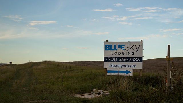 Watford City, ND oil development (0491)