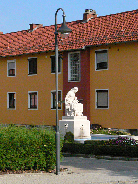 Brunnen an der Regensburger Straße