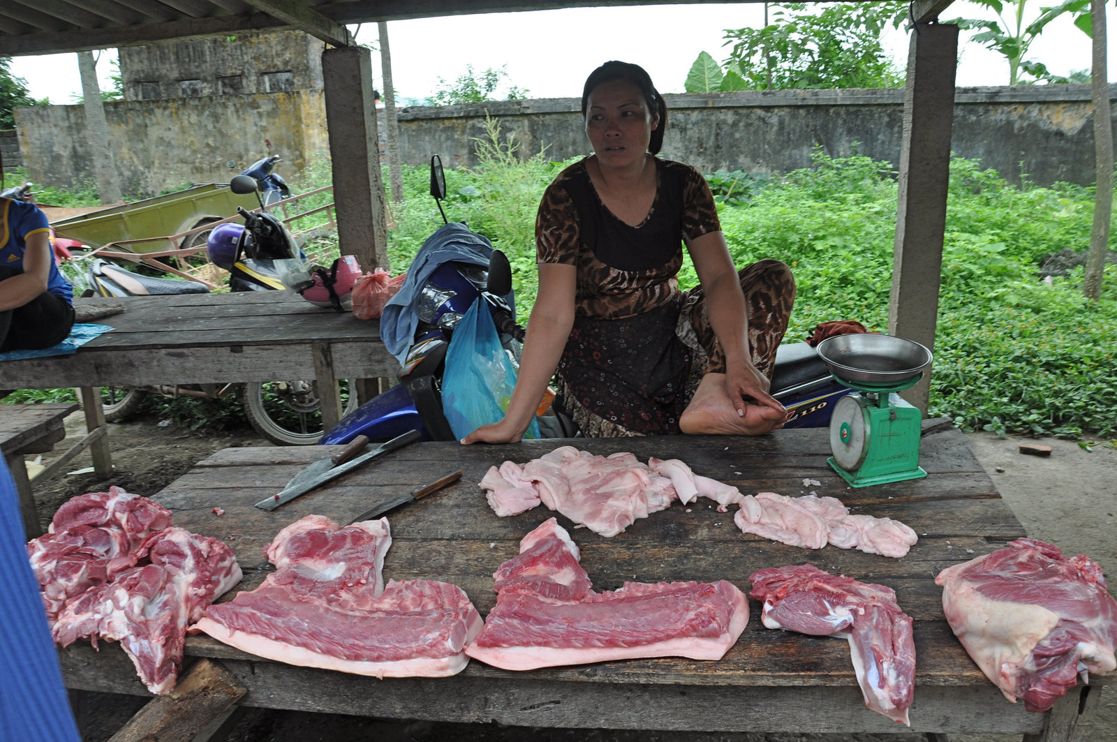 MARCHÉ DE  VILLAGE AU VIETNAM