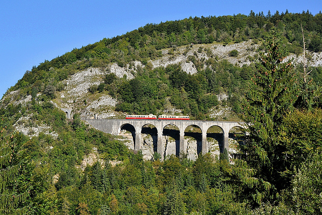 Picasso sur le viaduc des Crottes