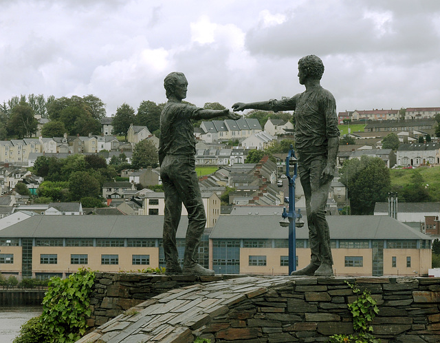 'Hands Across the Divide'