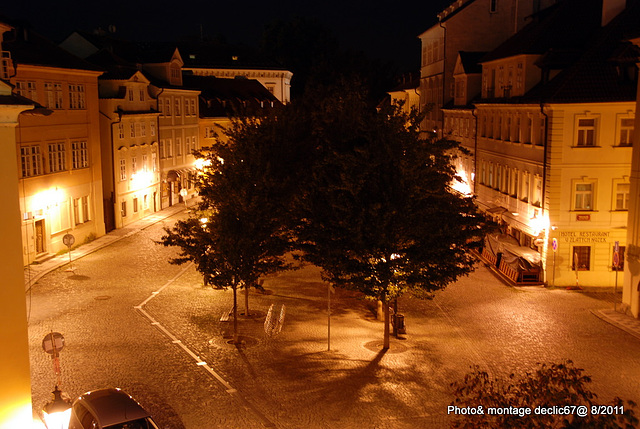 Kampa .....à gauche au fond  ce trouve notre ambassade !!