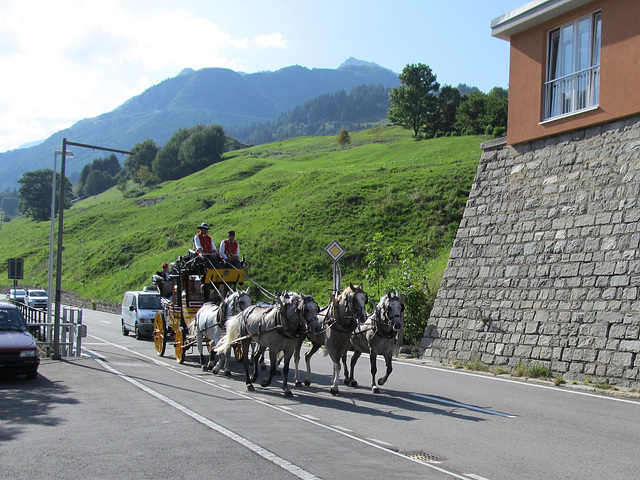 Hoch auf dem gelben Wagen