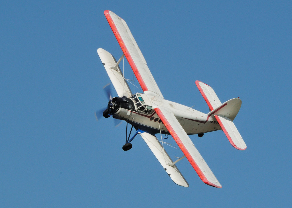 Antonov An-2 (c)