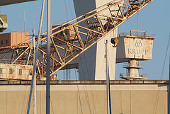 La ciotat- grue du port