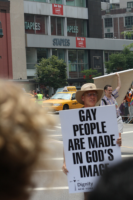 145.40thPride.Parade.NYC.27June2010