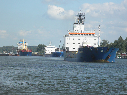 Ausfahrt aus der Schleuse Holtenau Ausfahrt aus der Schleuse Holtenau