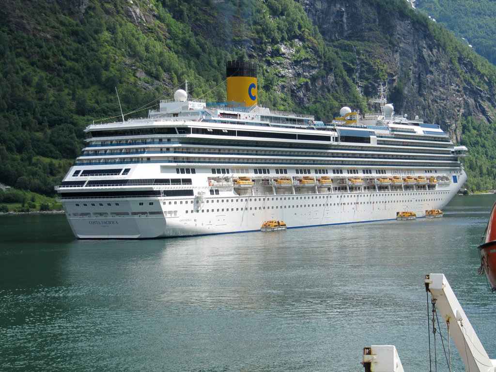 Costa Pacifica