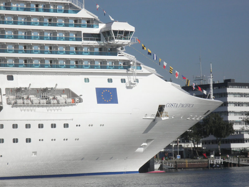 COSTA PACIFICA       Seitenansicht