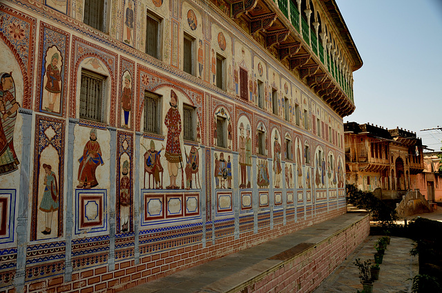 Painted havelis  (grand 19th century houses)