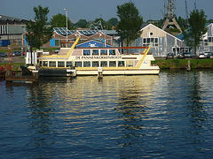 par la fenêtre de notre Botel à Amsterdam