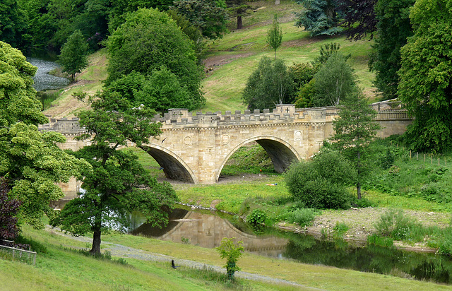 Lion Bridge