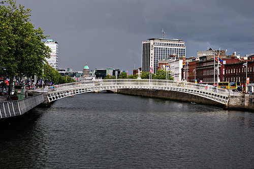 Ha'penny Bridge - Liffey