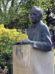 Karl-Jaspers-Denkmal