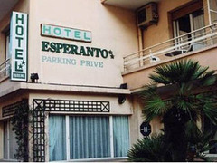 Hotelo Esperanto en Cannes, Francio