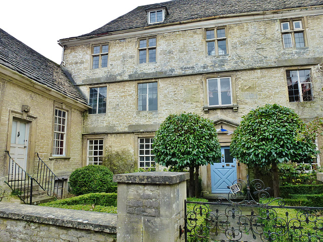 woolgatherers, coxwell st., cirencester, glos.