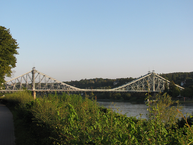 Dresden Blaues Wunder am Morgen