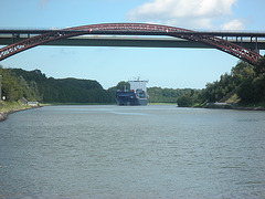 Levensauer Hochbrücke  mit EILBEK