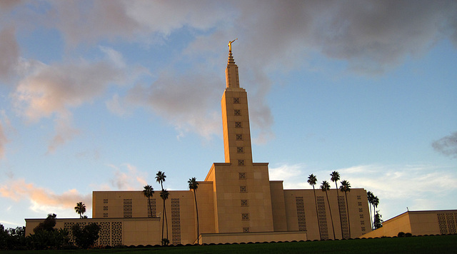 Great L.A. Walk (1618) LDS Temple