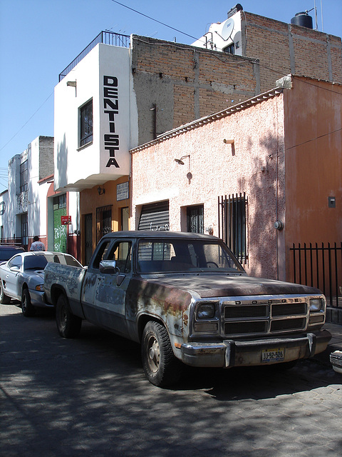 Dodge & dentiste / Dentist / Dentista  - 23 mars 2011