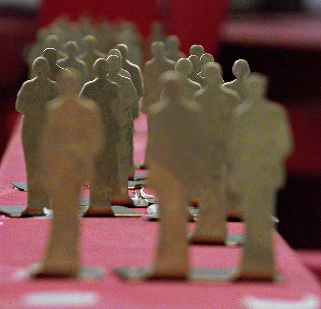 Miniature crowd