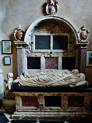 hertingfordbury church, c17 tomb of sir william and lady harrington, c.1637