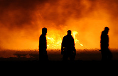 Kundgebung Laase - Strohfeuer - 111128 2010 DSC0431