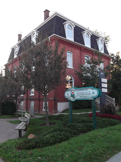 Hôtel de ville / Town hall - 8 octobre 2011.