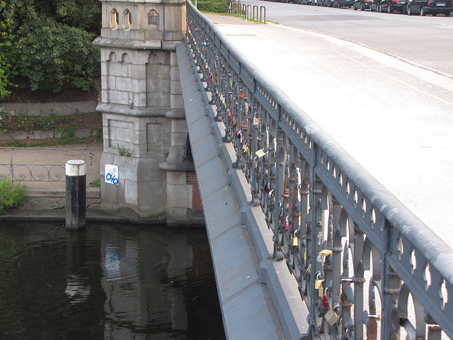 Schwanenwikbrücke