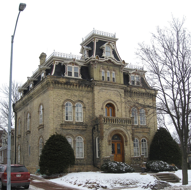Madison, WI (3988) Madison, WI (3988)
