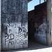 Graffitis de portes d'entrepôt /  Warehouse door's graffitis - 23 mars 2011