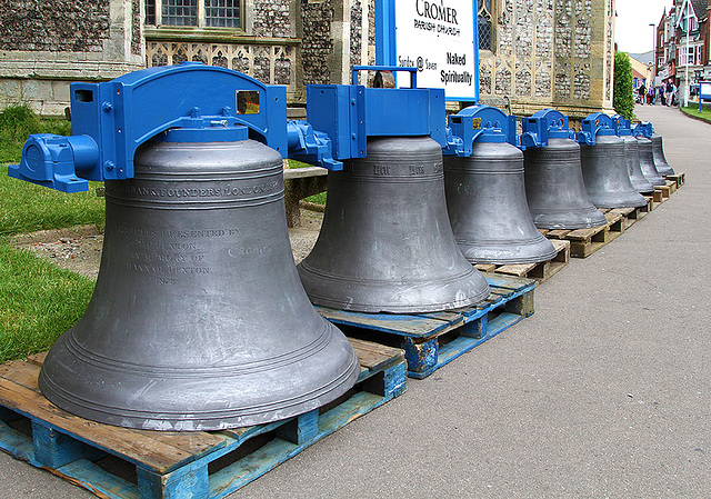 The bells, the bells!