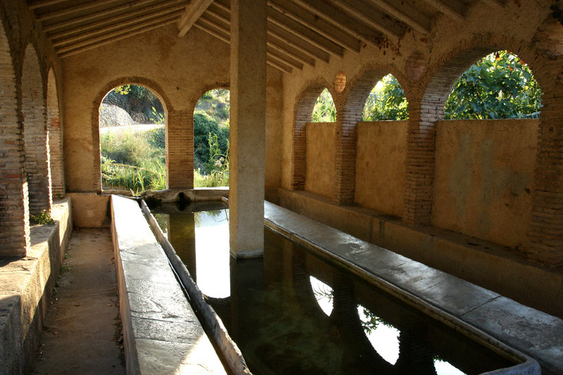 vieux lavoir, Old laundry facilities