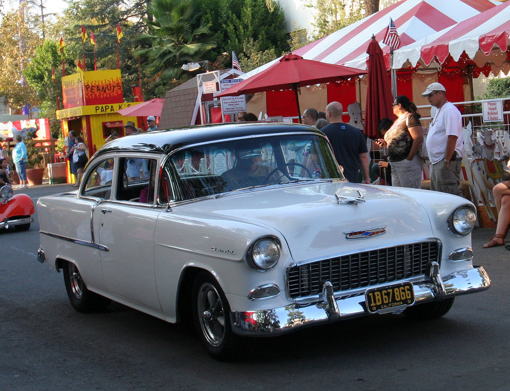 L.A. County Fair Chevy (0850)