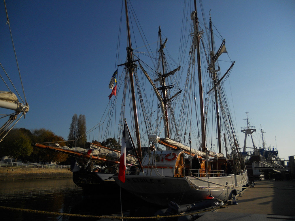la RECOUVRANCE BREST ,