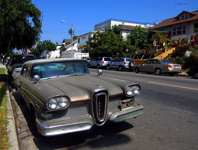 Edsel On Echo Park Avenue (0397)