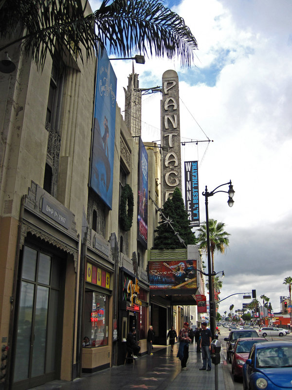 Great L.A. Walk (1272) Pantages