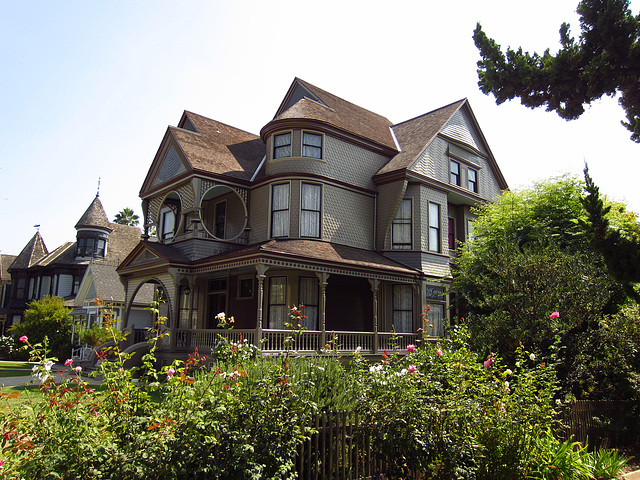 Victorian On Carroll Avenue (0425)