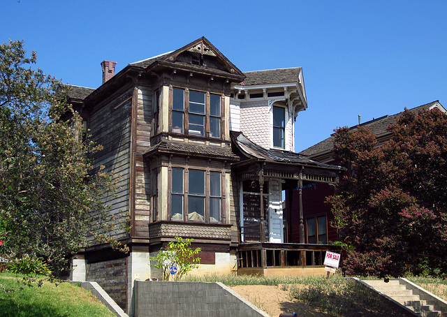 Victorian On Carroll Avenue (0426)