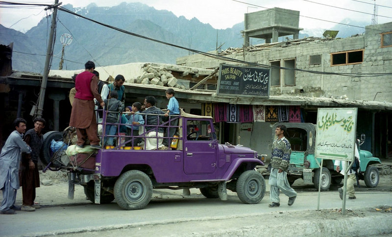 Pakistan. Skardu. Public transport