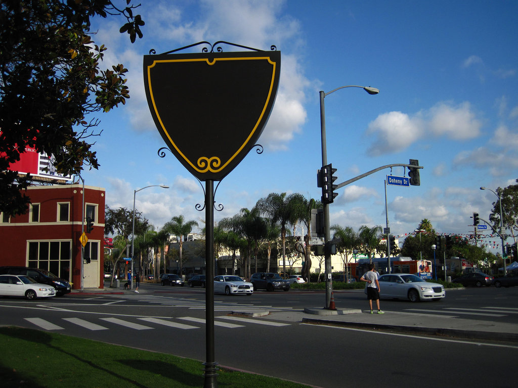 Great L.A. Walk (1490) Beverly Hills
