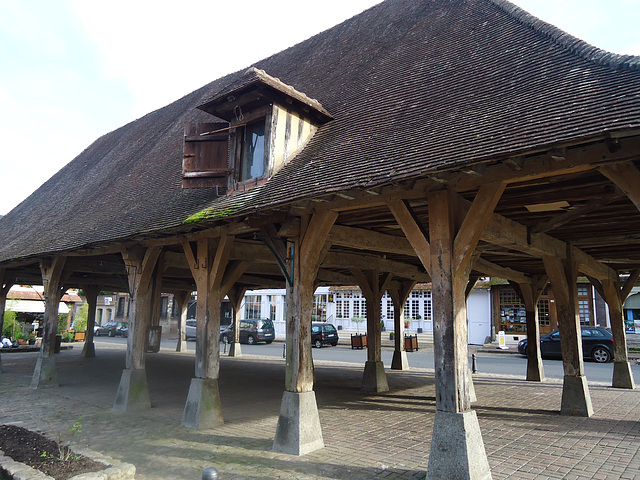 le marché a lieu le samedi