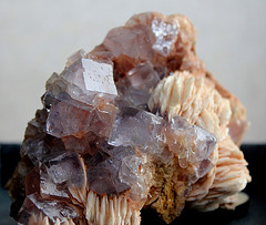 Fluorite mauve et Barytine