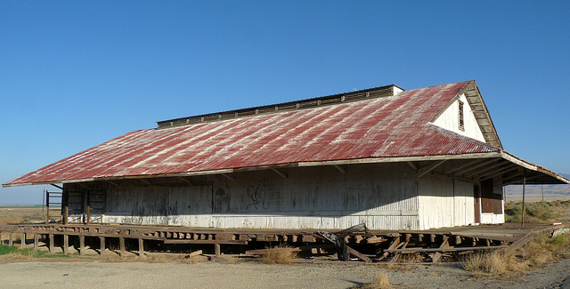 Maricopa oil building (0845)