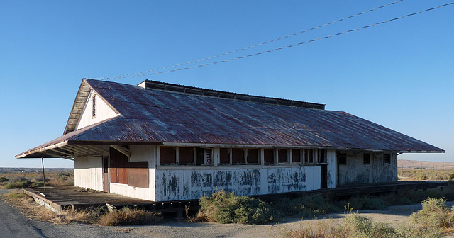 Maricopa oil building (0853)