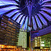 Sony Center bei Nacht