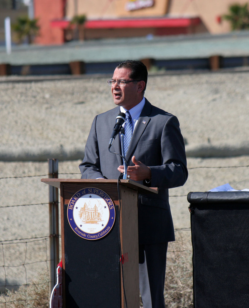 Assemblymember Pérez at I-10 Overpasses Ribbon Cutting (3421)