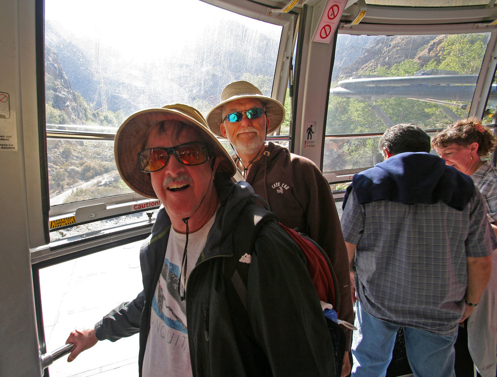 Bob & Ken On The Tram (3526)